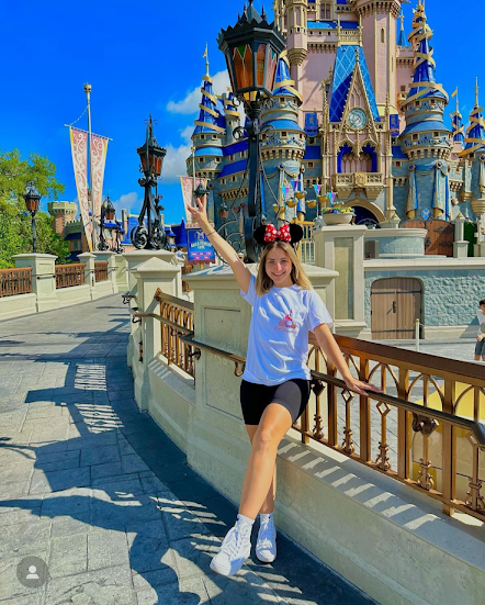 14 effortless outfit ideas for disneyworld