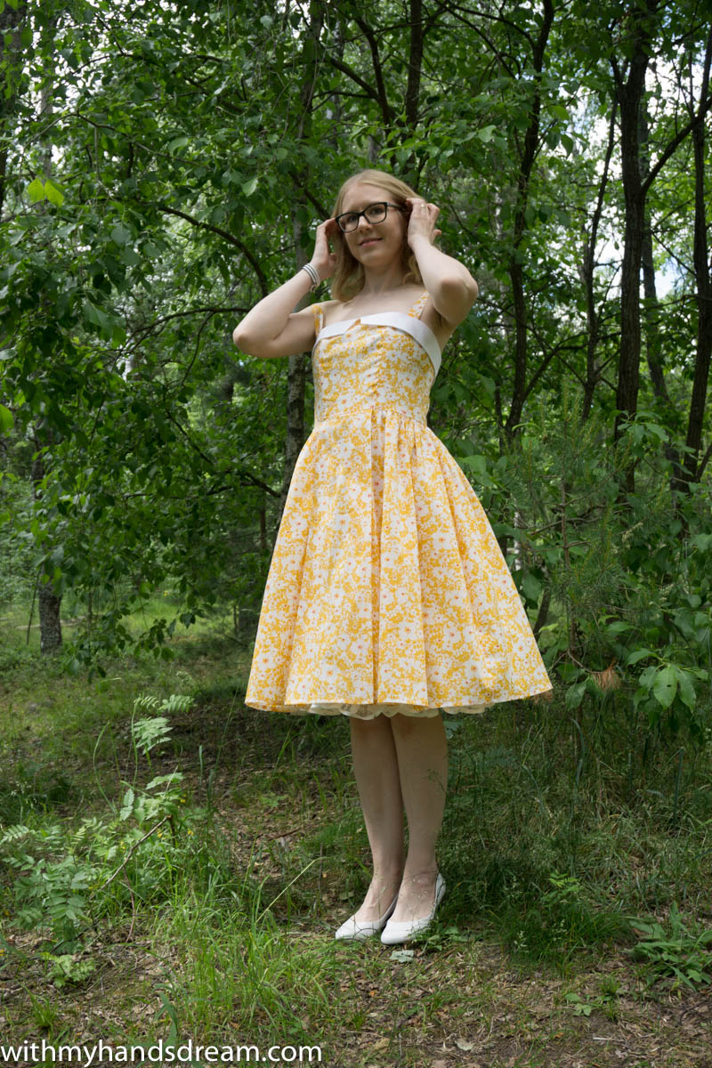 Sew Over It Rosie dress, sewn by me using Liberty cotton tana lawn, front view.