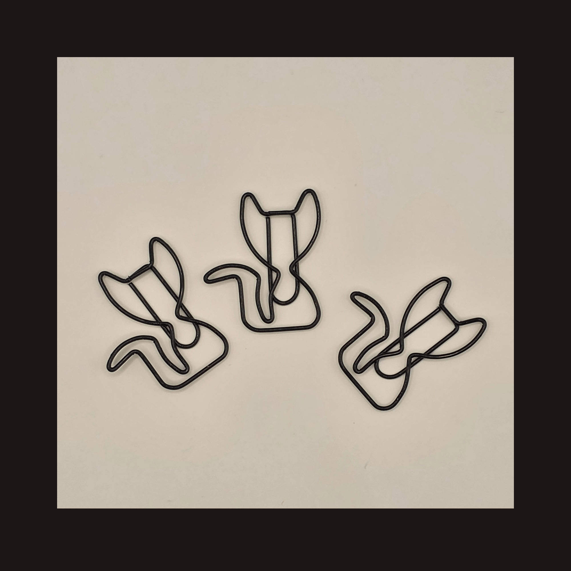 Cat Paper Clip — Familiar Page Keeper Black