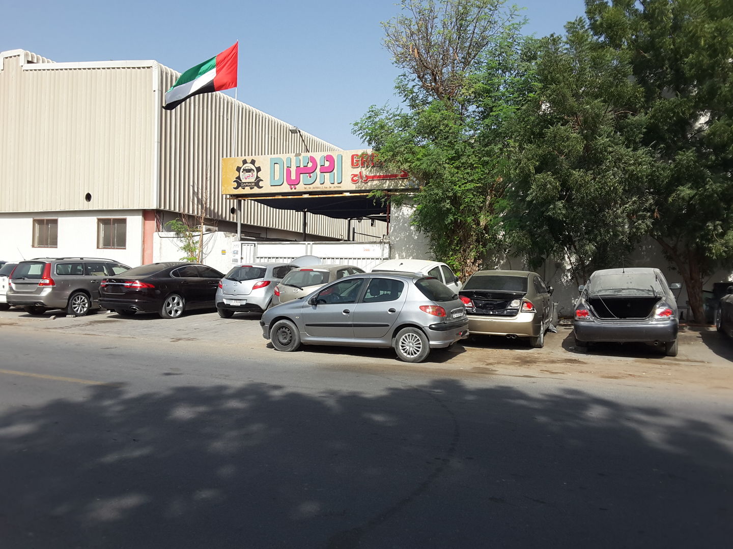 Dubai garage(car assistance & repair) in al qusais industrial 1, dubai