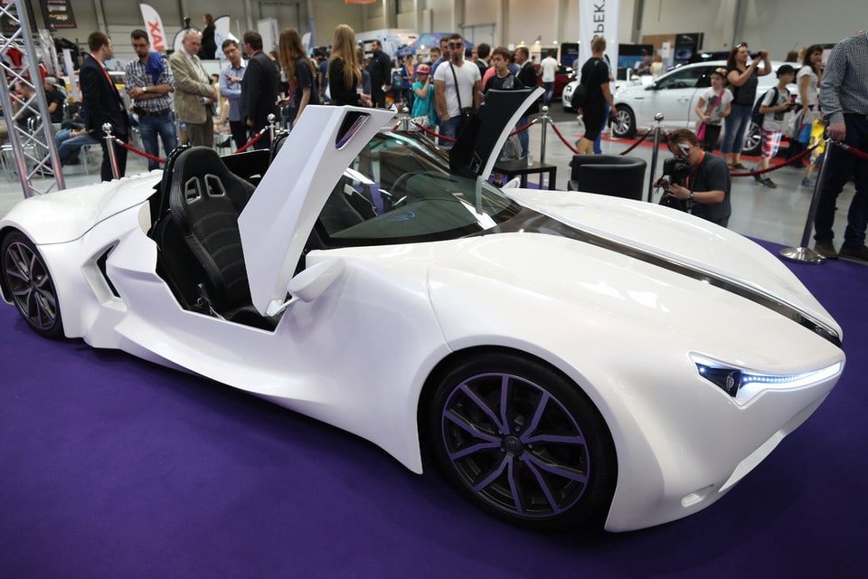 Premier czyli pierwszy polski samochód na wodór