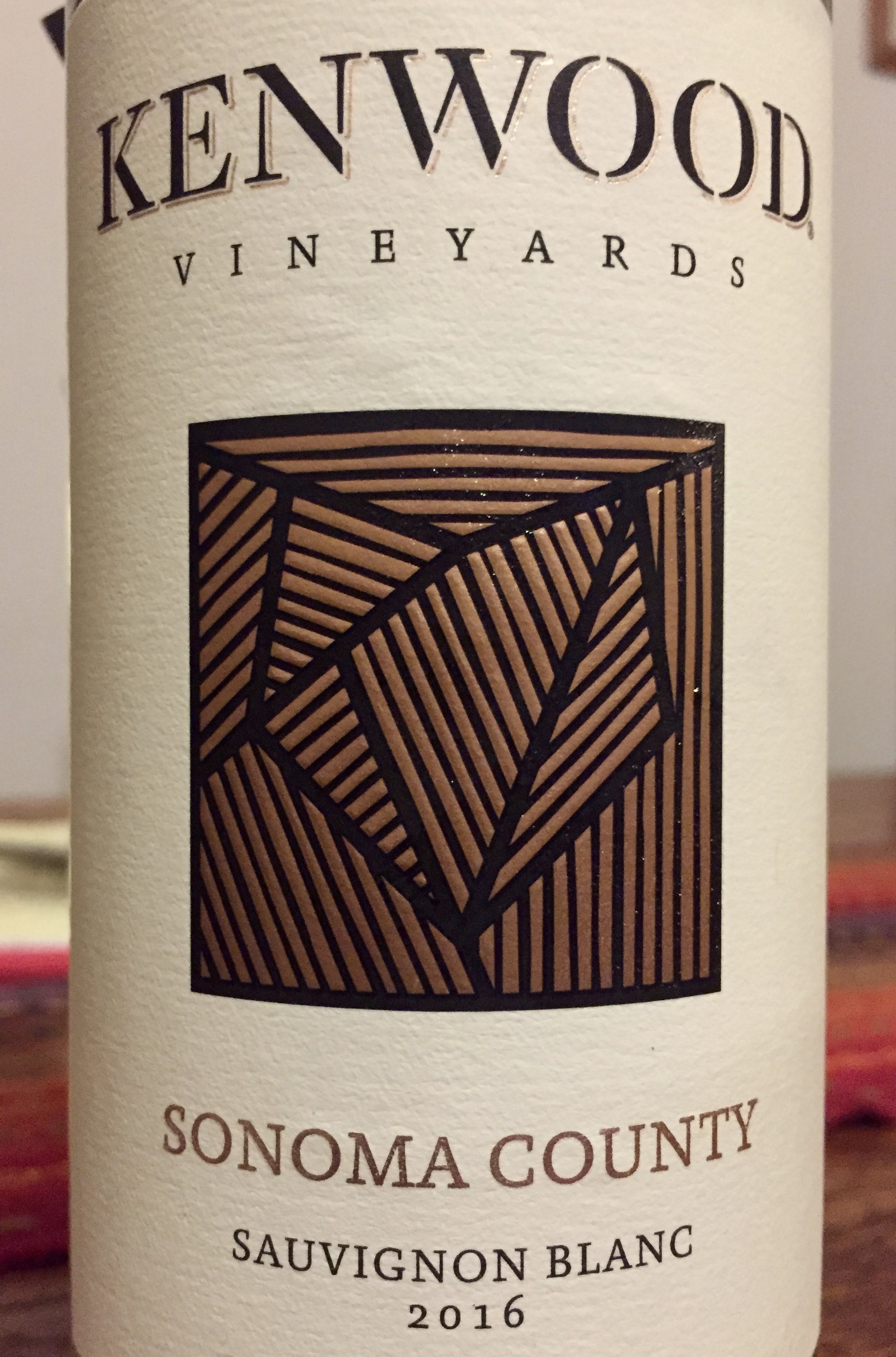 Label from bottle of Kenwood Vineyards Sauvignon Blanc Sonoma County 2016