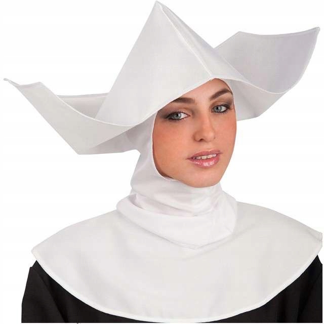 Siostra szarytka z Domu Starców w Poznaniu 1950, mimo że byłem małym chłopcem zapamiętałem to niezwykle charakterystyczne nakrycie głowy zwane kornetem.