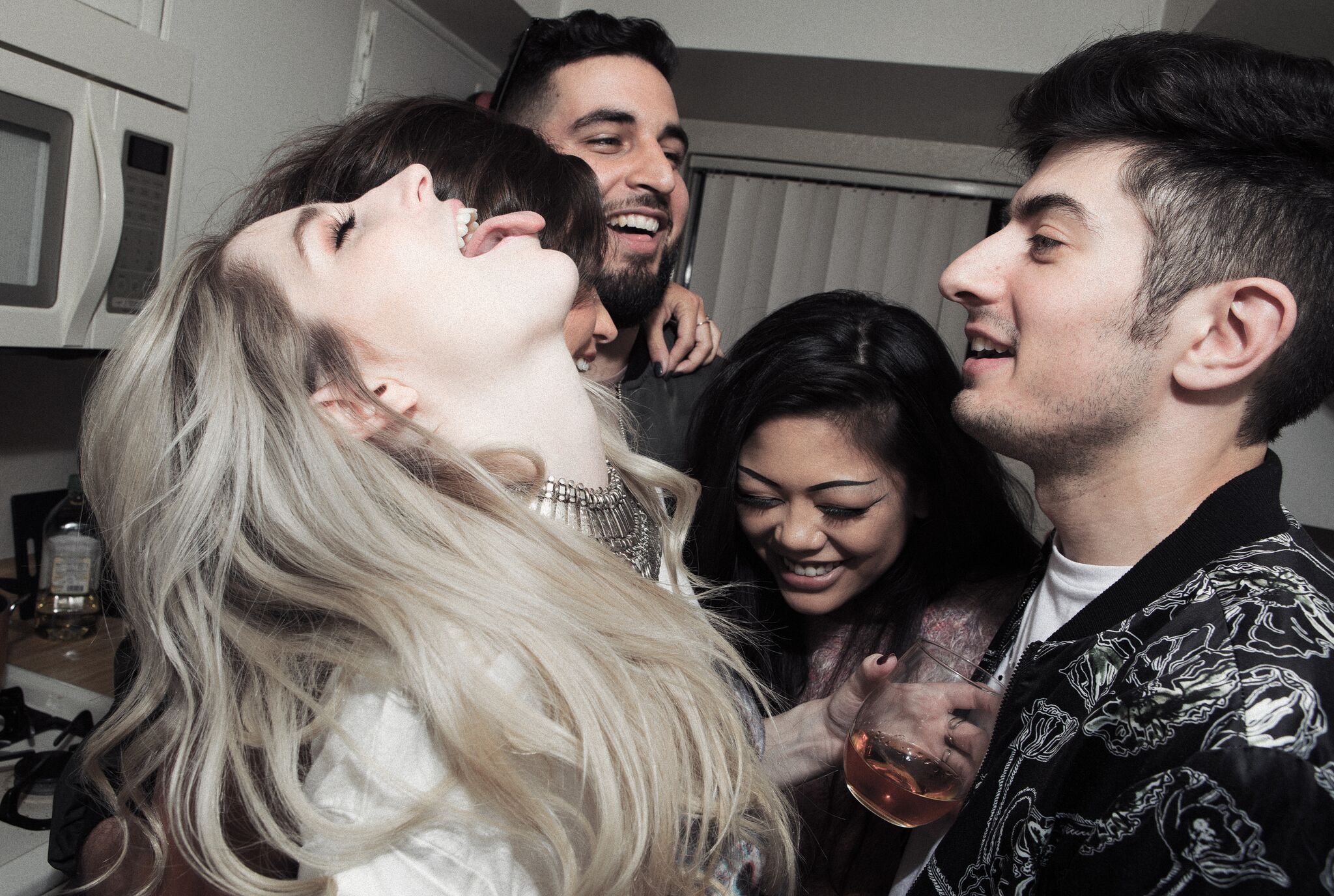 listen-got me poly-by-dana and the wolf-indie music-new music-indie pop-music blog-indie blog-wolf in a suit-wolfinasuit-wolf in a suit blog-wolf in a suit music blog