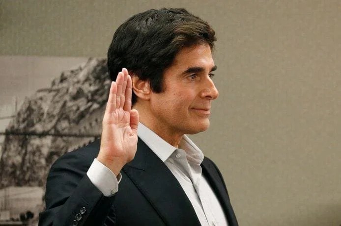 ¿Qué fue de David Copperfield; El Mago que Desafió la Realidad? 4 David Copperfield: El Mago que Desafió la Realidad