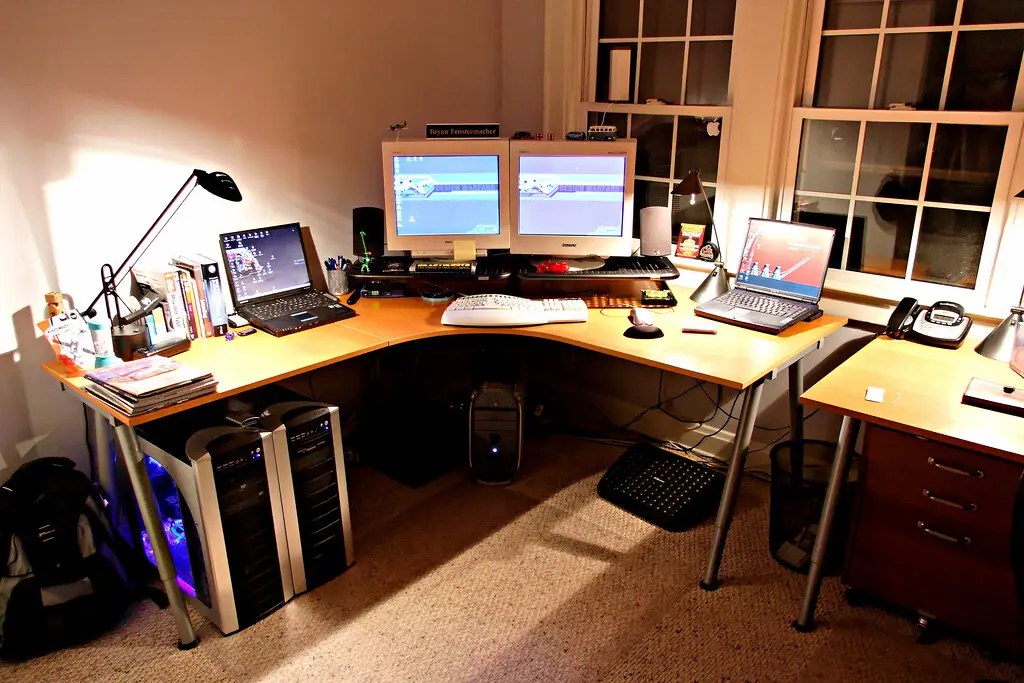 How To Build A Computer Desk With Drawers