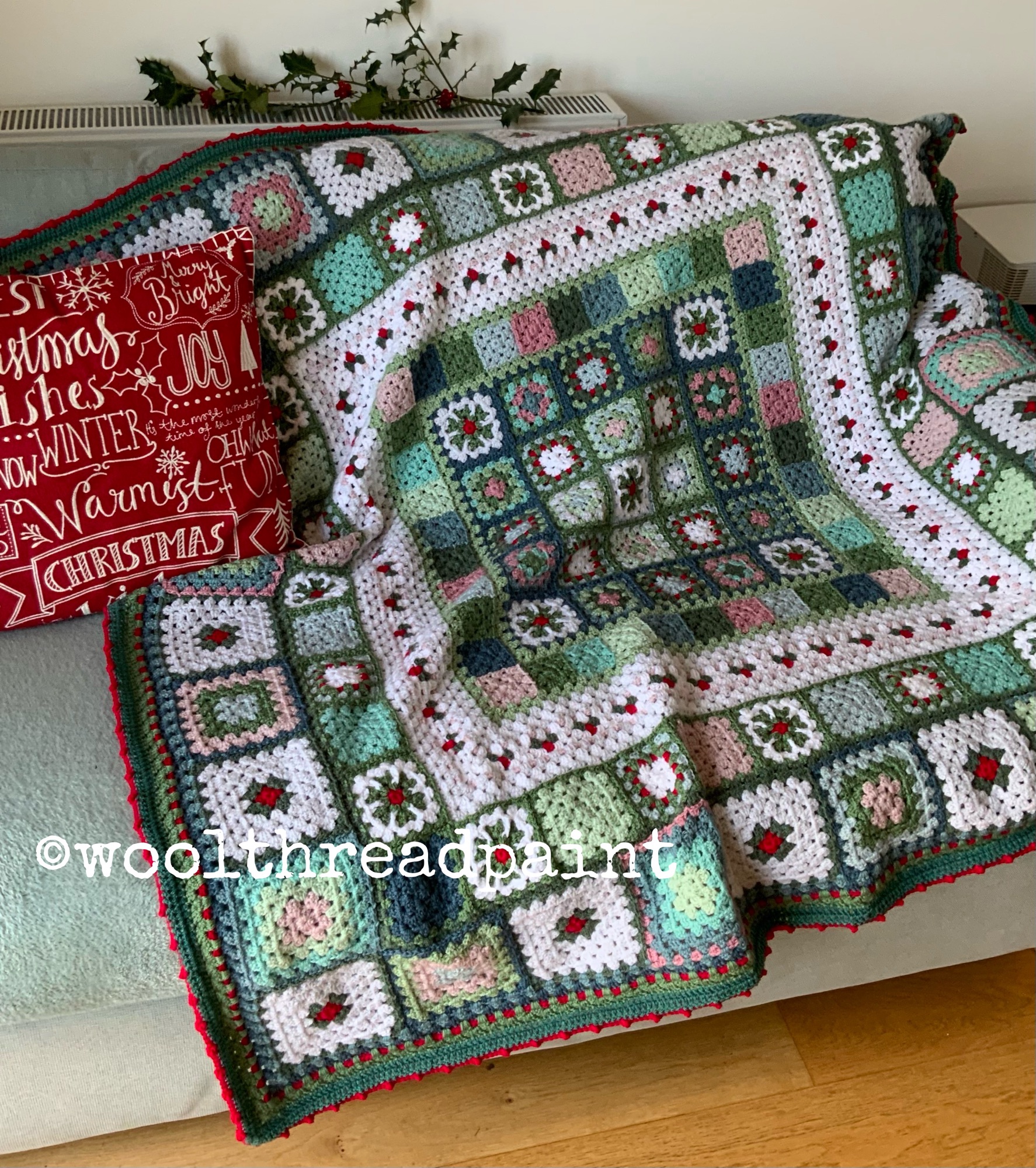 The Granny Does Christmas Blanket - Wool Thread Paint