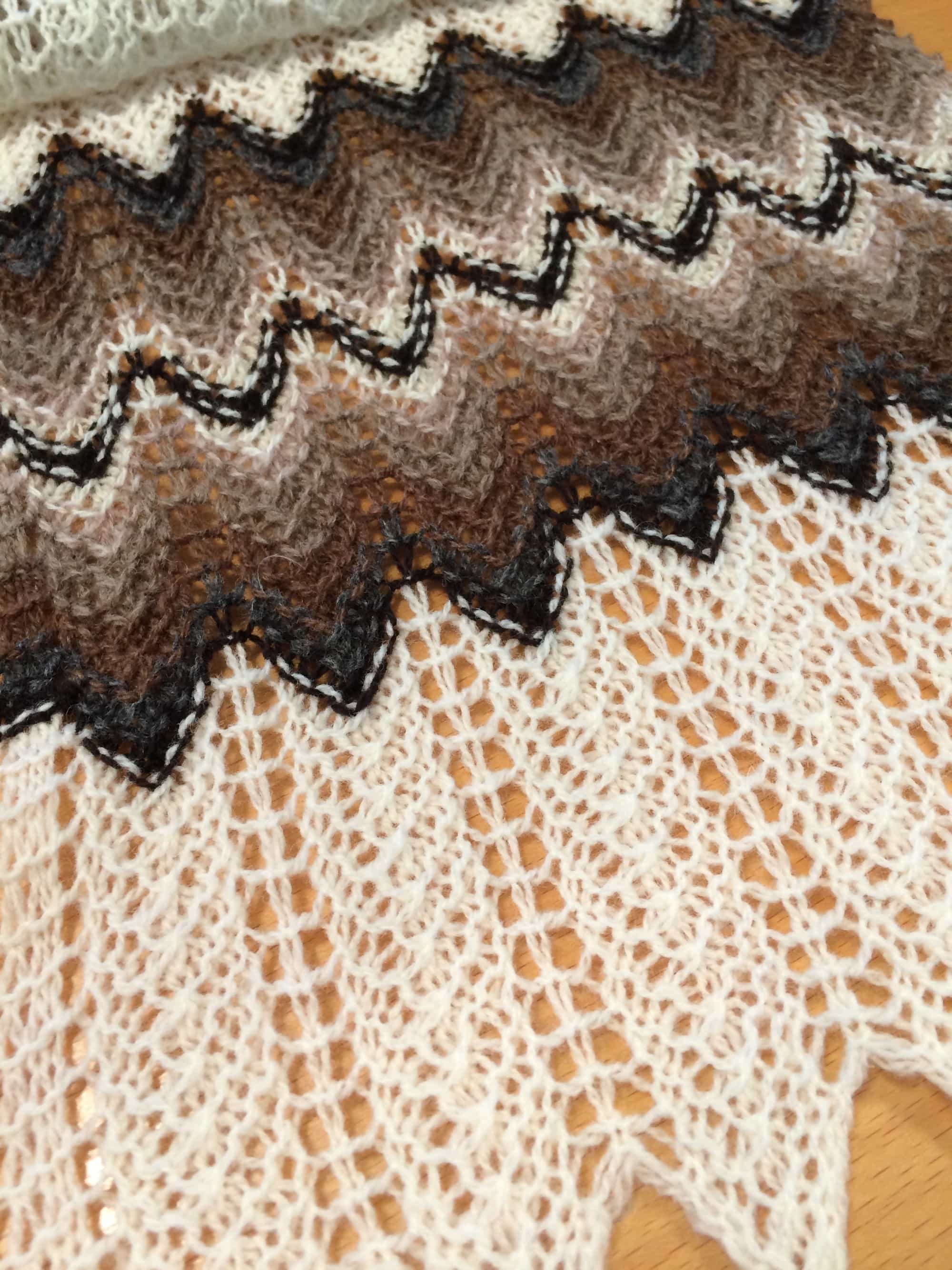 The Shetland wool Razor shell scarf (WS)