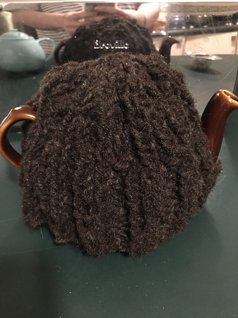 Bellarah19 Balwen teacosy