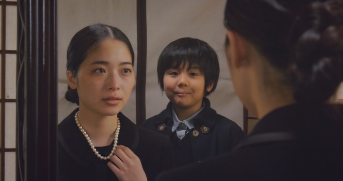 見栄を張る