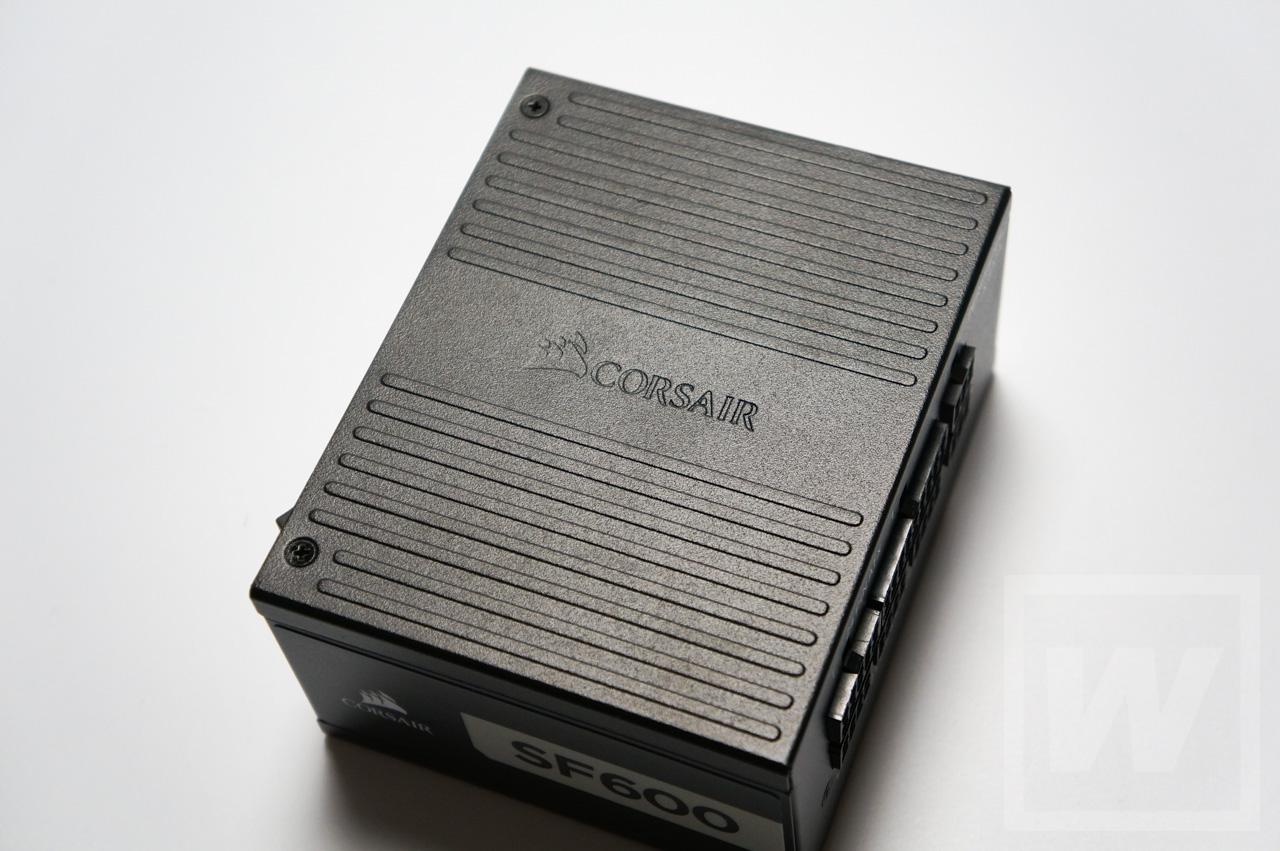 電源ユニット Corsair SF600 Platinum 600W Amazon.co.jp: Corsair SF600 -PLATINUM- 600W PC電源ユニット