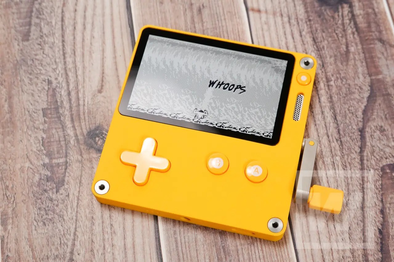 ほぼだれも持ってないゲームマシン”PlayDate”が到着！注文したのは2年