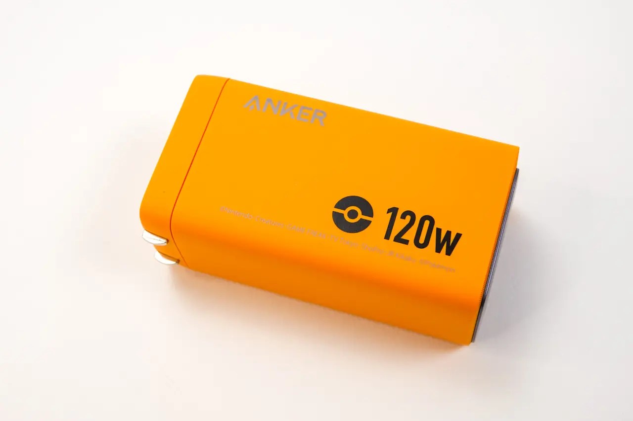 10まんボルトで強力充電！？Ankerの超強力120W USB充電機ライチュウ