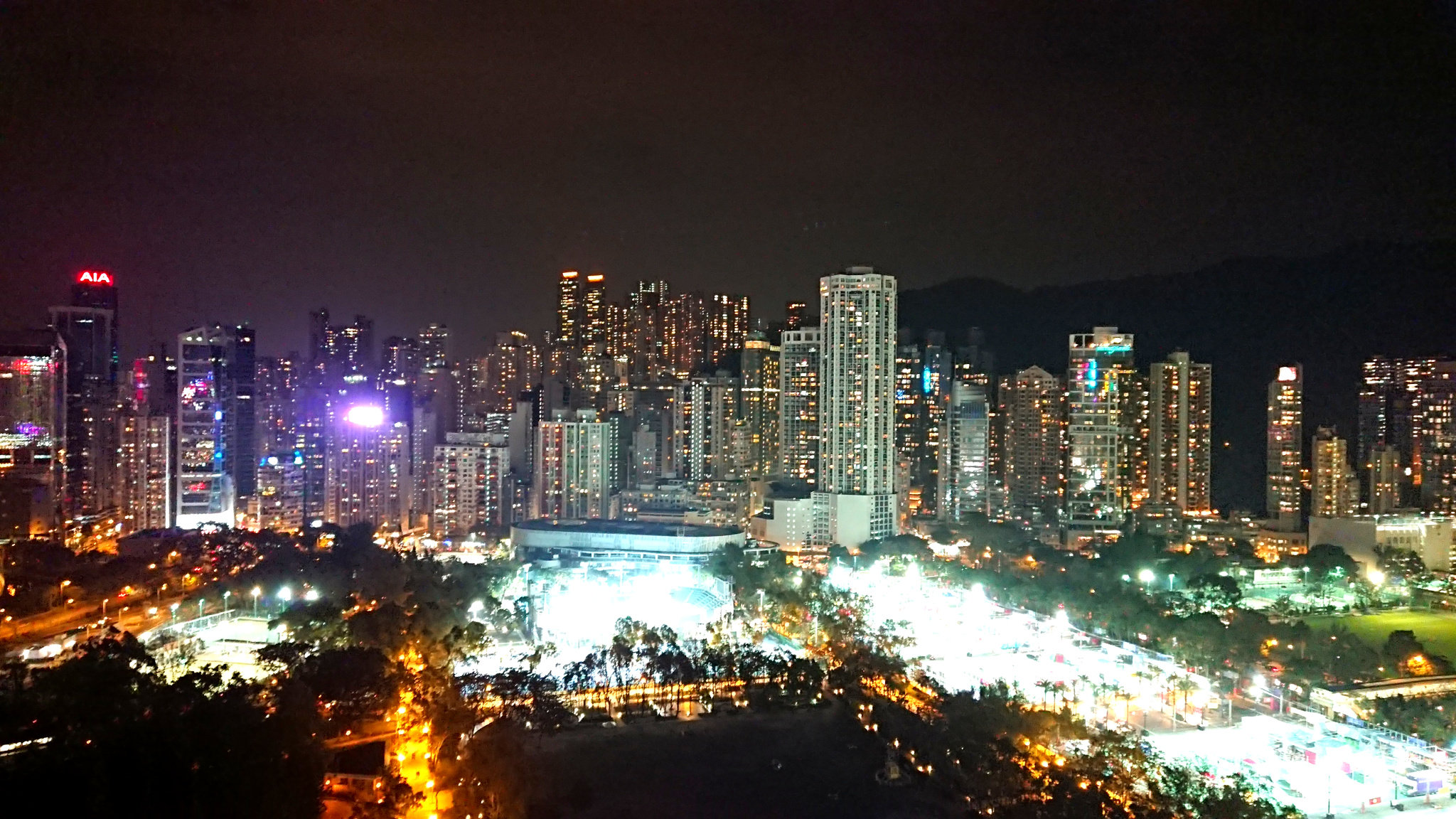 香港の夜景よ、また逢う日まで！ – 旅とビールのイイ関係