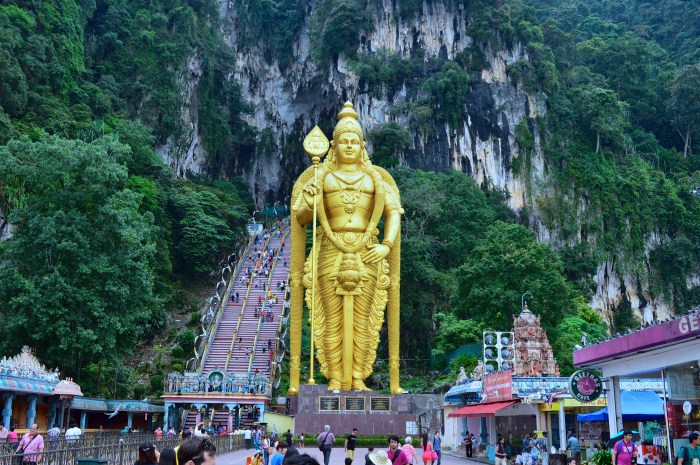 Traveling to the Batu Caves 