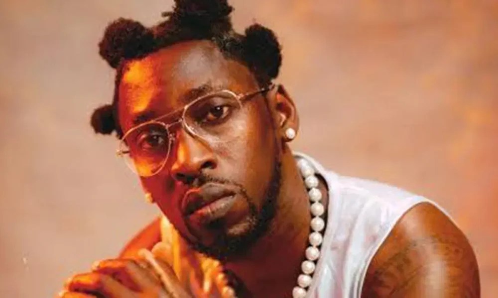 Singer Orezi-worldfrontng.com
