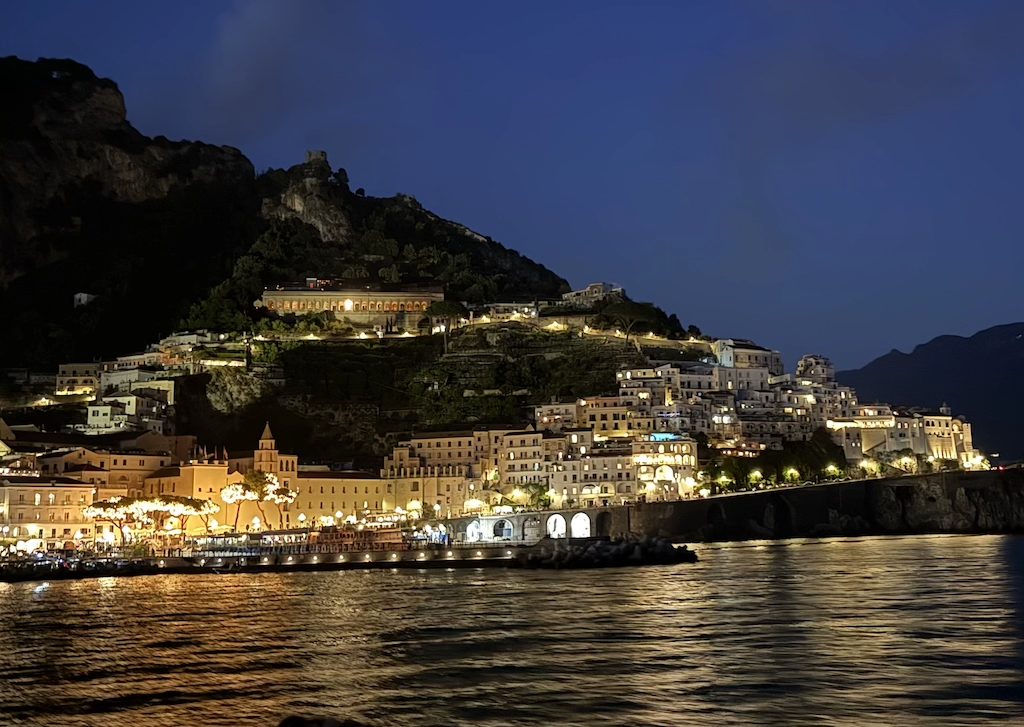 night view of amalfi
