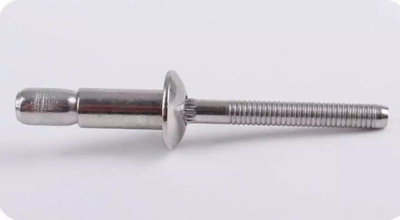 Features Rivet Systems - Download Amazing Ocean Photo | 4K