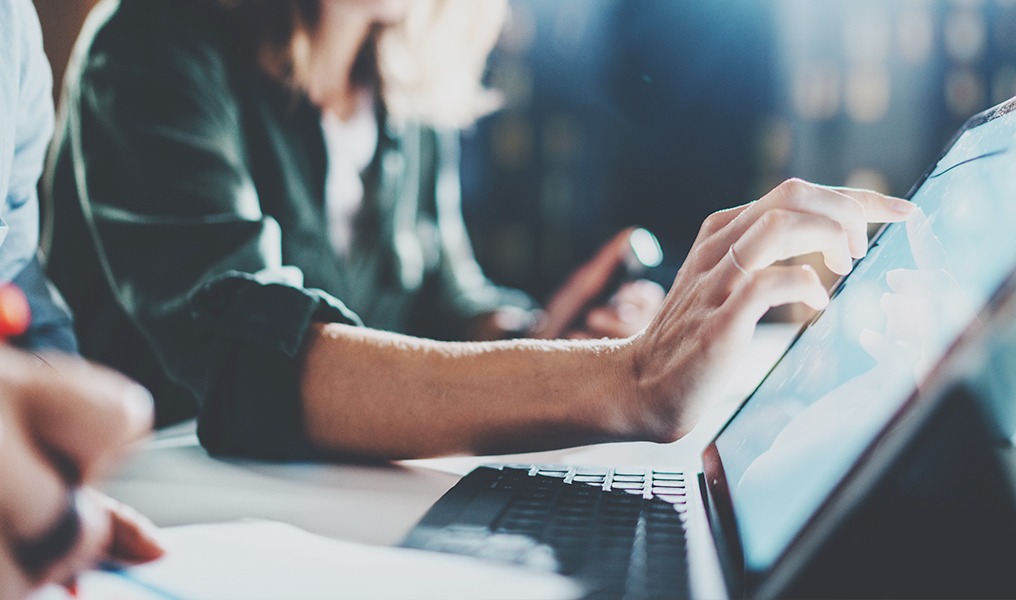 Content Library Worldview - Download Perfect Mountain Photo | 4K