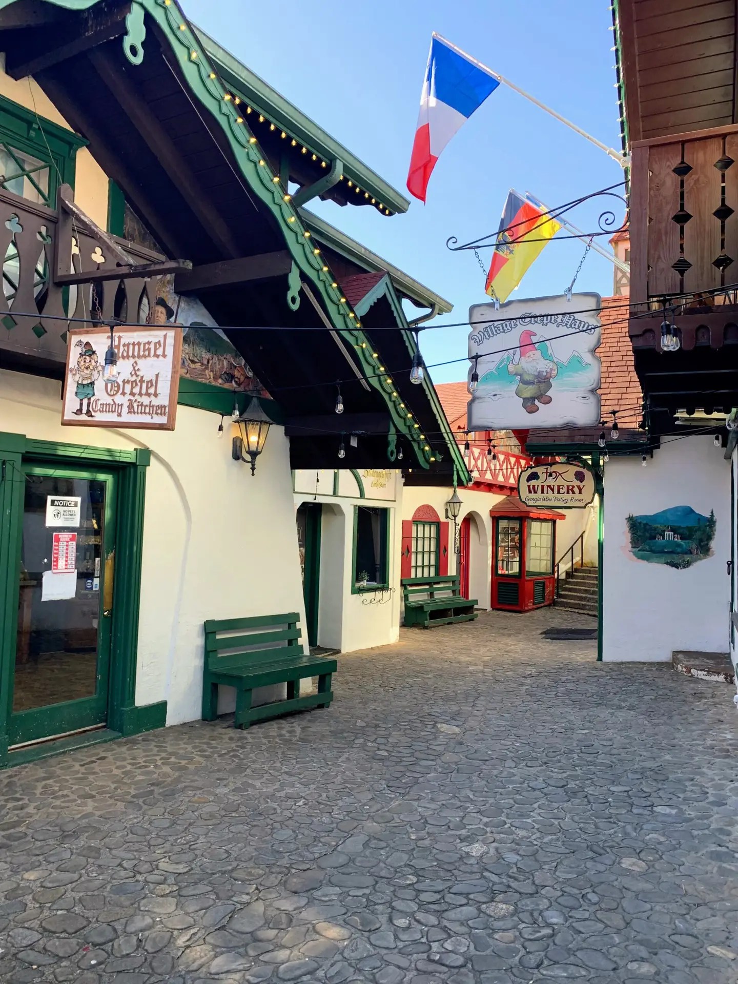 Shopping in Helen Georgia