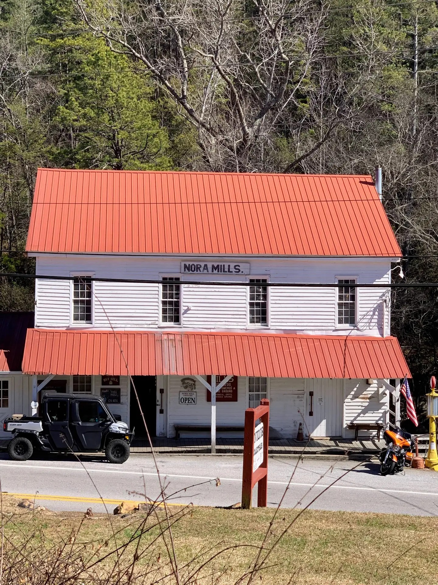 Nora Mills Granary Helen Georgia
