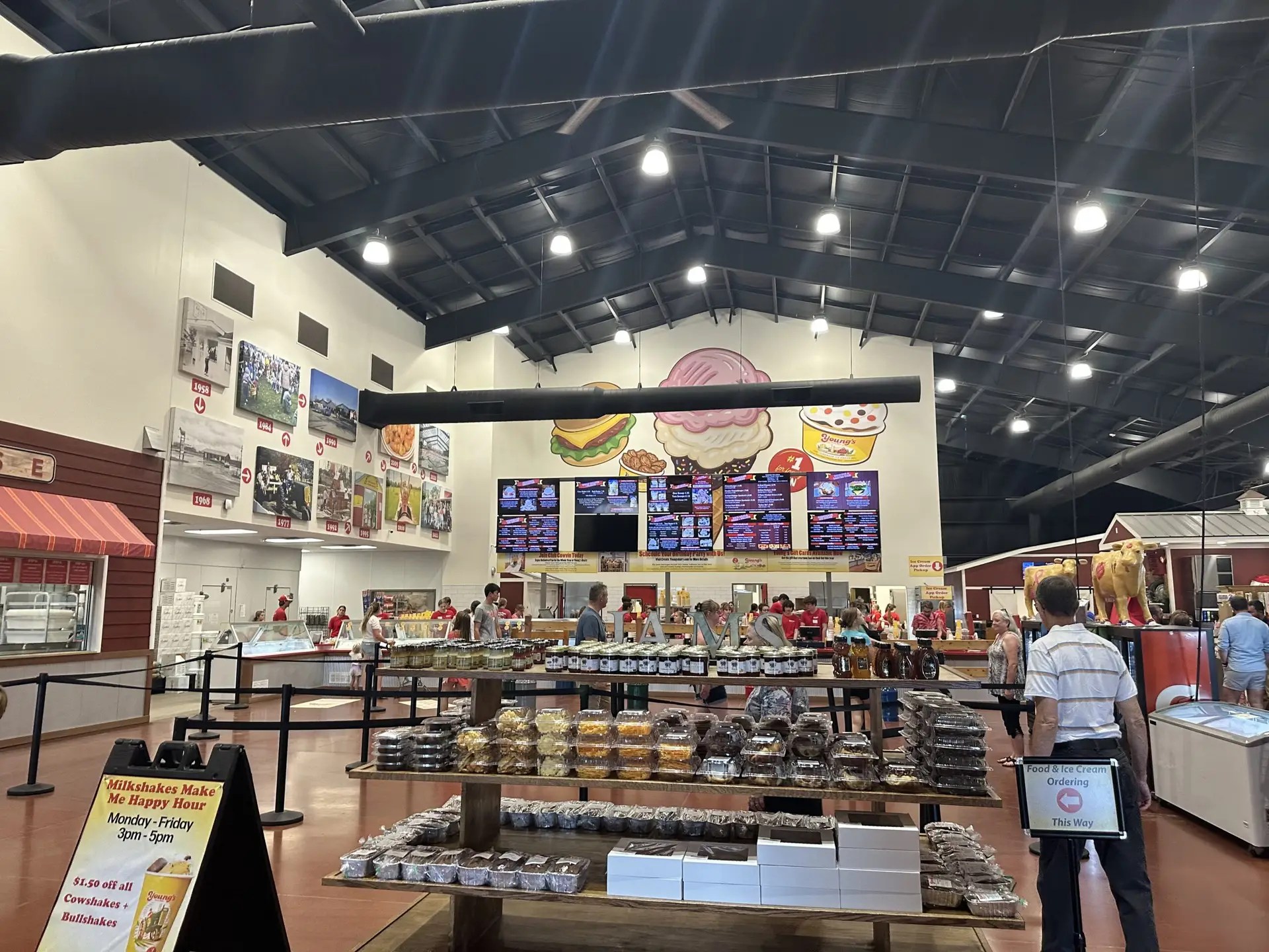 Young's Jersey Dairy Yellow Springs Ohio