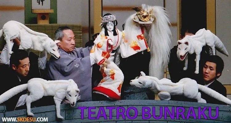 Bunraku - Japanese Puppet Theater