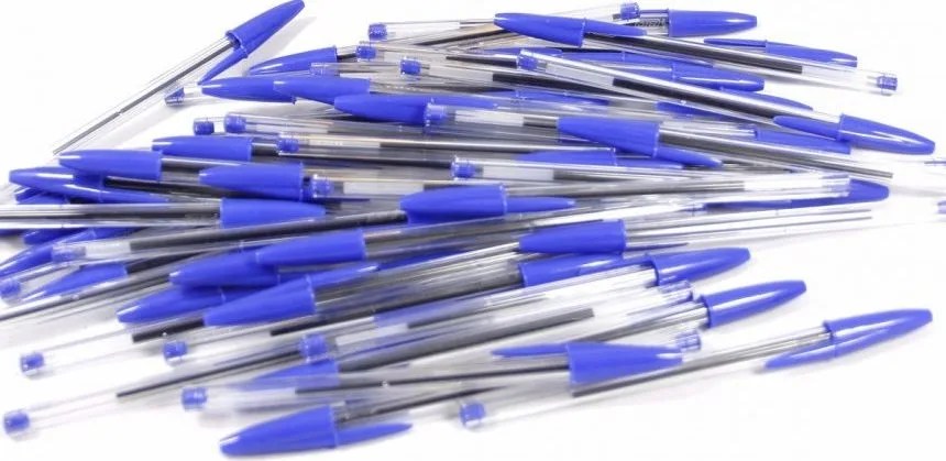 Versões Asiáticas e Japonesa da Caneta Azul