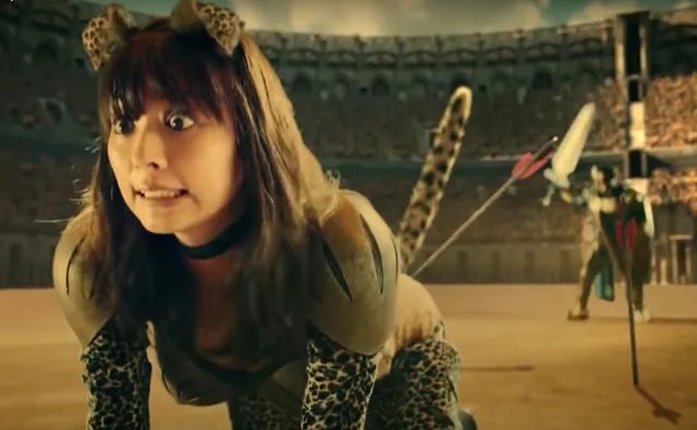 Os Hilários e Bizarros Comerciais Japoneses da TV Os Hilários e Bizarros Comerciais Japoneses da TV