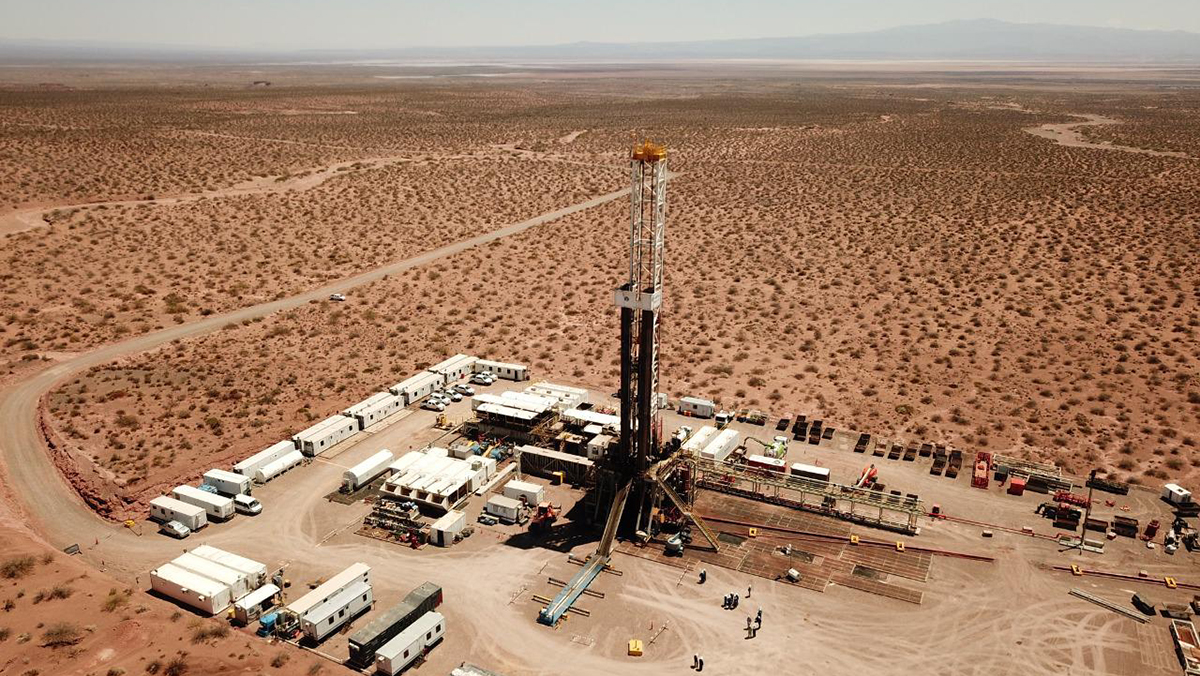 YPF anuncia inversión millonaria en Vaca Muerta