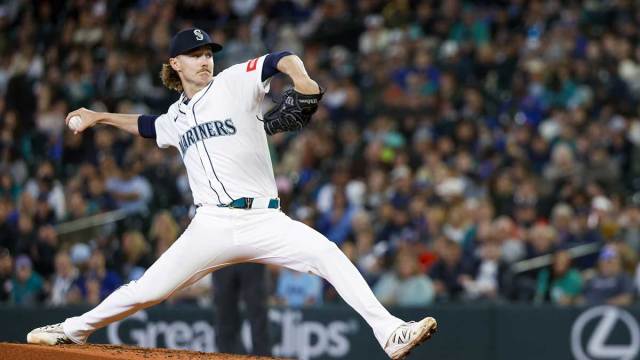 Seattle Mariners starting pitcher Bryce Miller