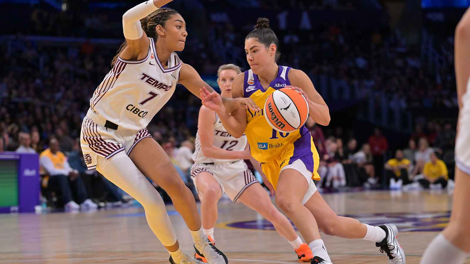 Kelsey Plum's UNSTOPPABLE Scoring & Playmaking: WNBA's Best One-on-One?! (2026)