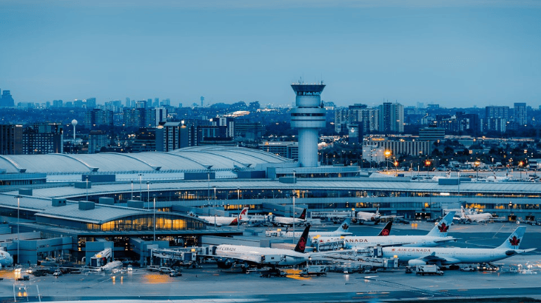 What is aviation MRO software and what does it manage?