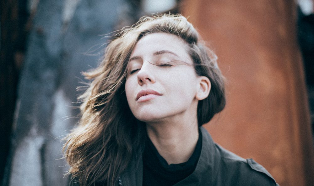 Disassociate feelings of shyness from real social situations