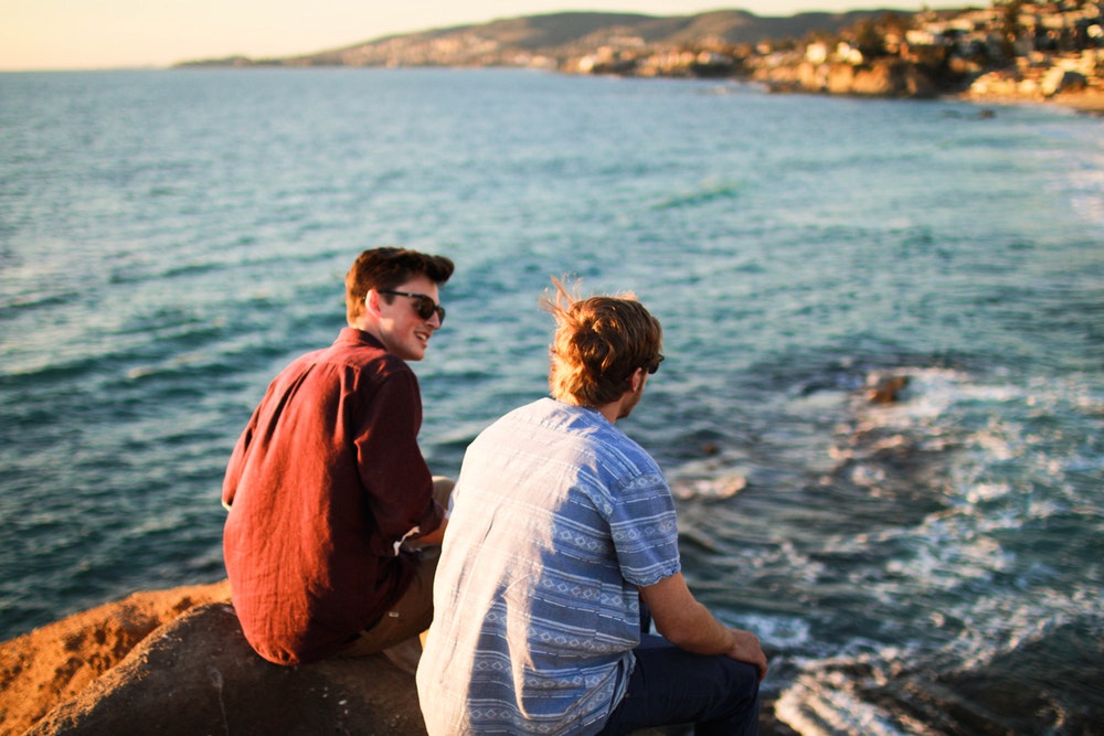 get a social life by creating meaningful friendships