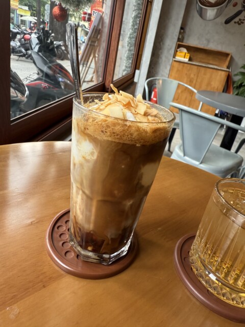ホーチミンで一番おいしいココナッツコーヒー