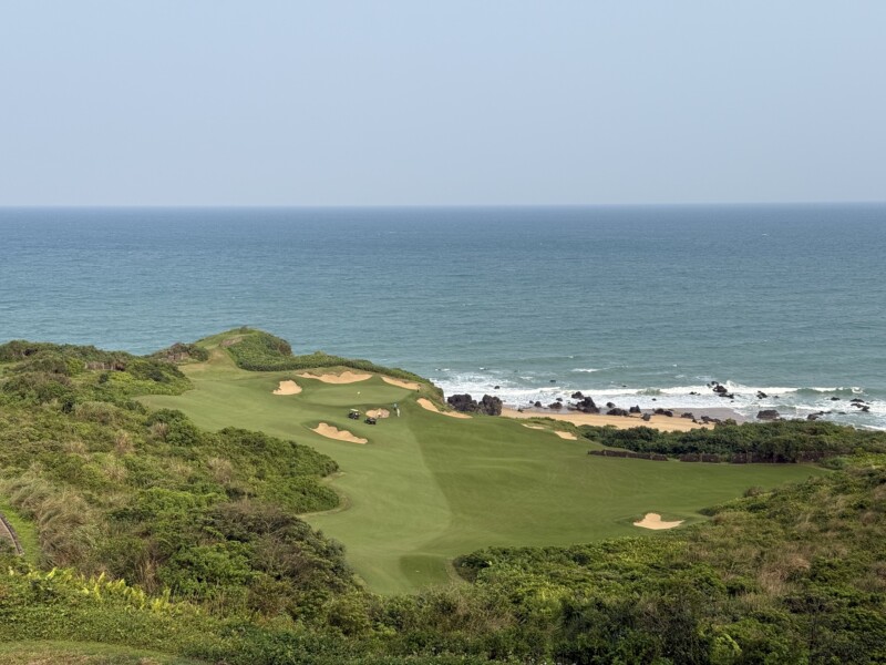 中国で初めて世界TOP100にランクインした海南島のゴルフコース