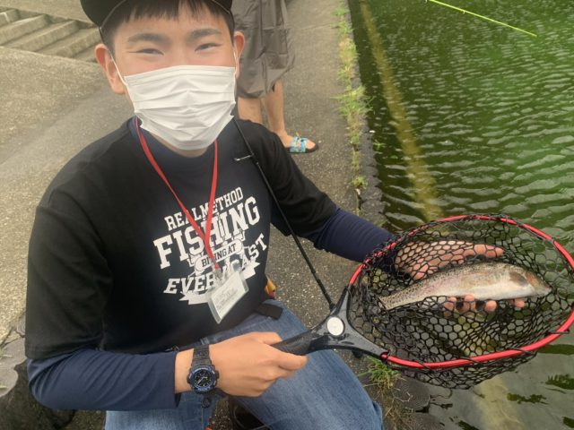 釣り研修 in フィッシュオン王禅寺
