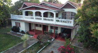 Private treaty 7 bedroom 4 bathroom house for sale in Cocoa Walk, St. Catherine