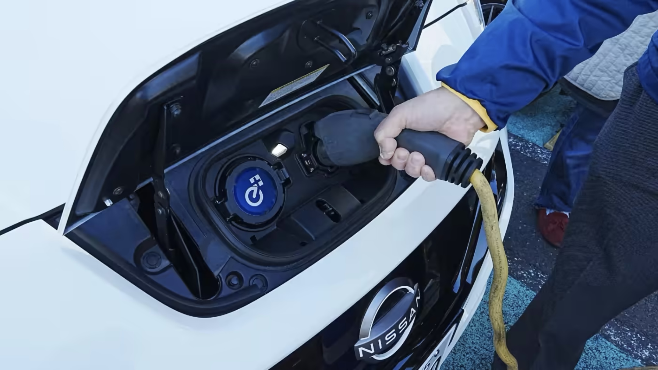 Japan to Mandate Disclosure of EV Battery Production Emissions