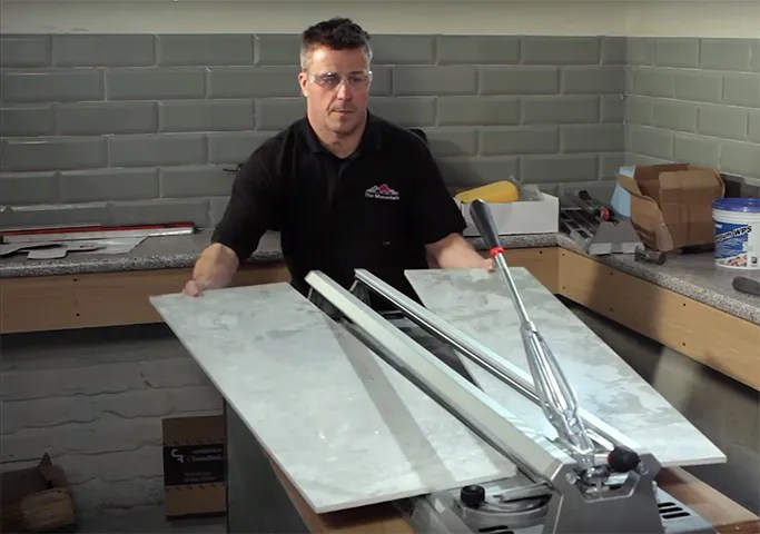 How-to-cut-large-format-tiles-2