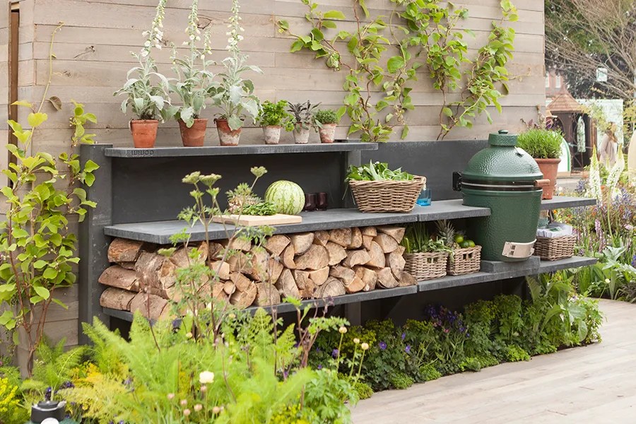 WWOO Outdoor Kitchen