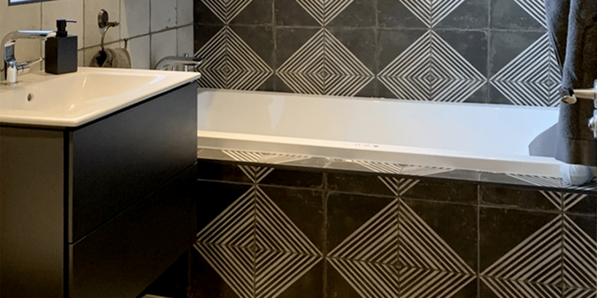 Customer Tile Style Profile: Tami’s Bathroom Facelift