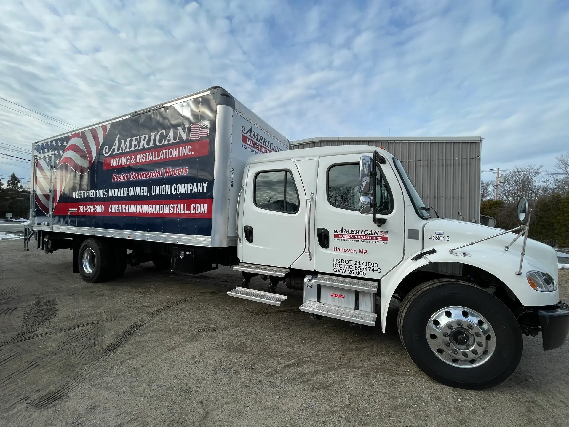 Moving company box truck wrap