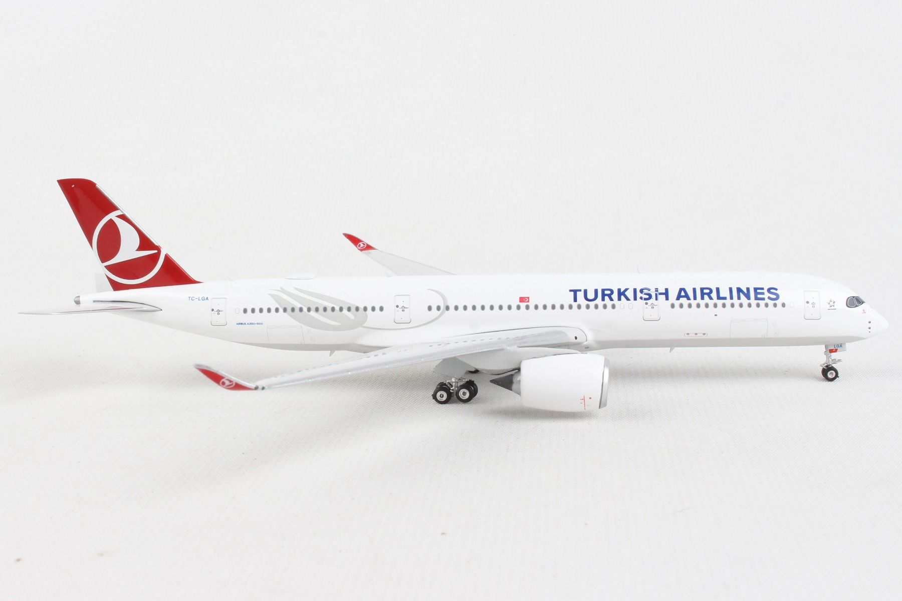 Turkish A350-900 | Phoenix 1:400 | TC-LGA | sku PH2057