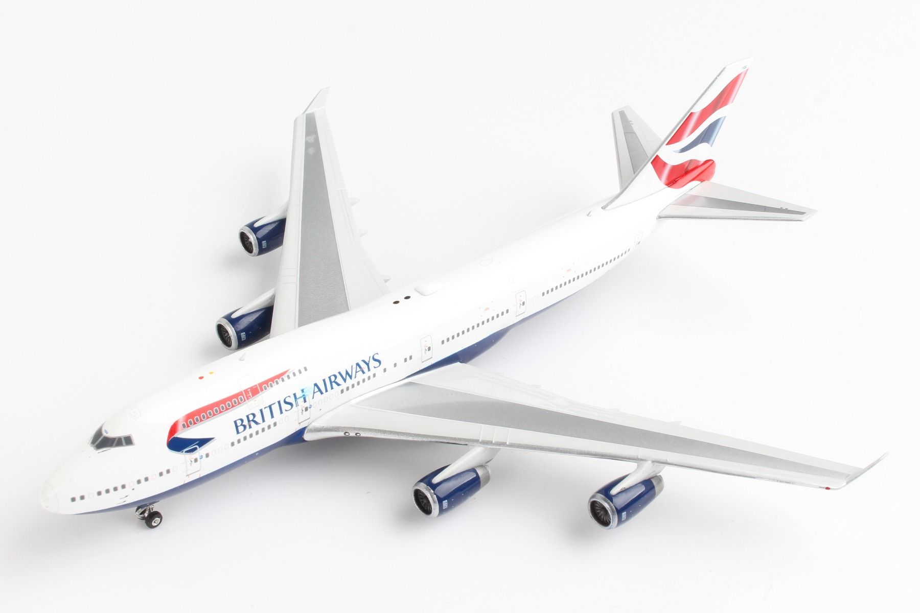 BRITISH B747-400 / Phoenix 1:400 / # G-BYGG / sku PH2102