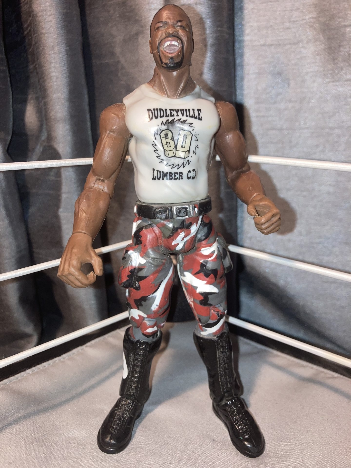 D-Von Dudley - Ringside Rivals 3 - WrestleStuff.com
