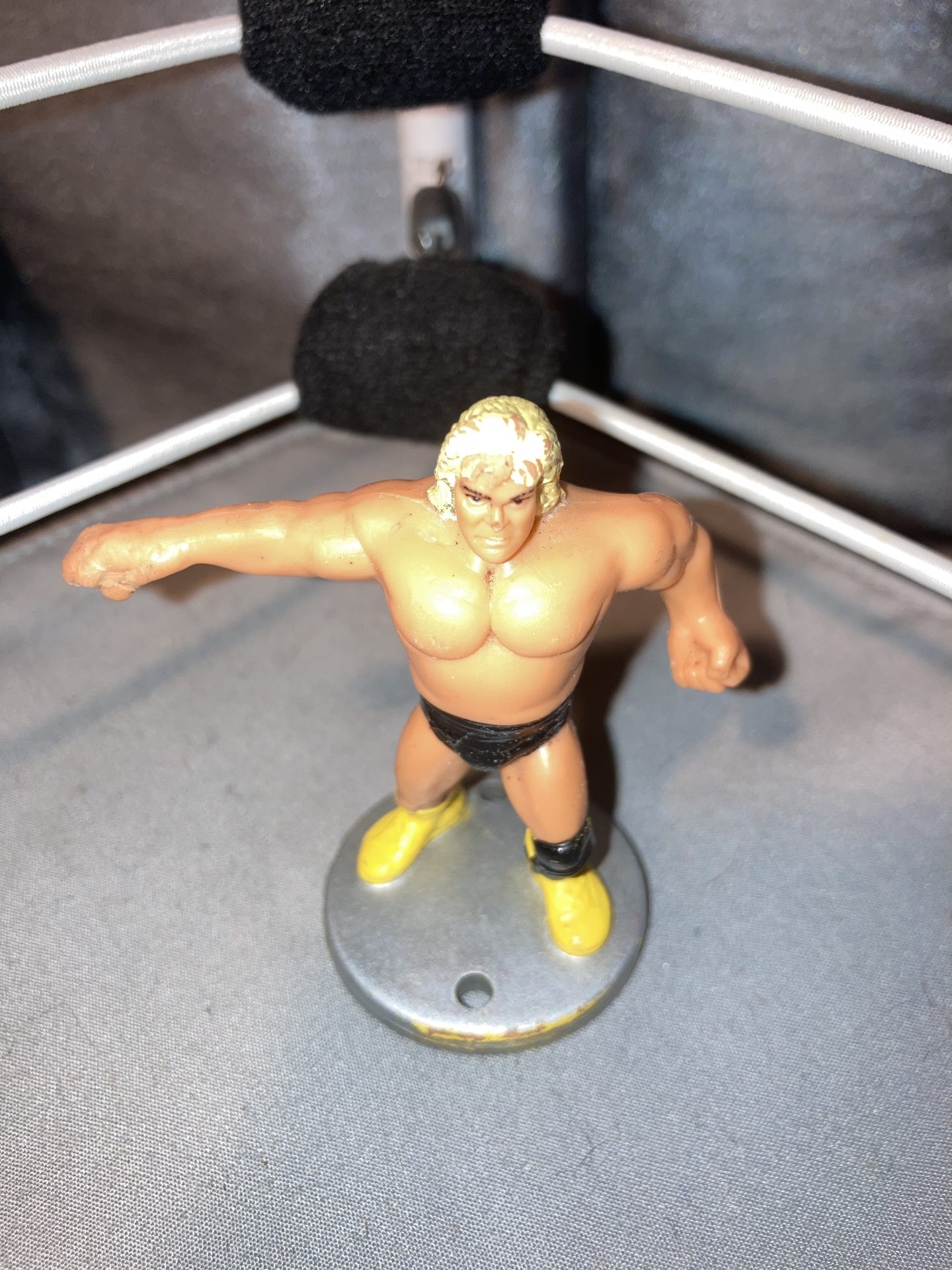 Greg The Hammer Valentine - Hasbro Mini