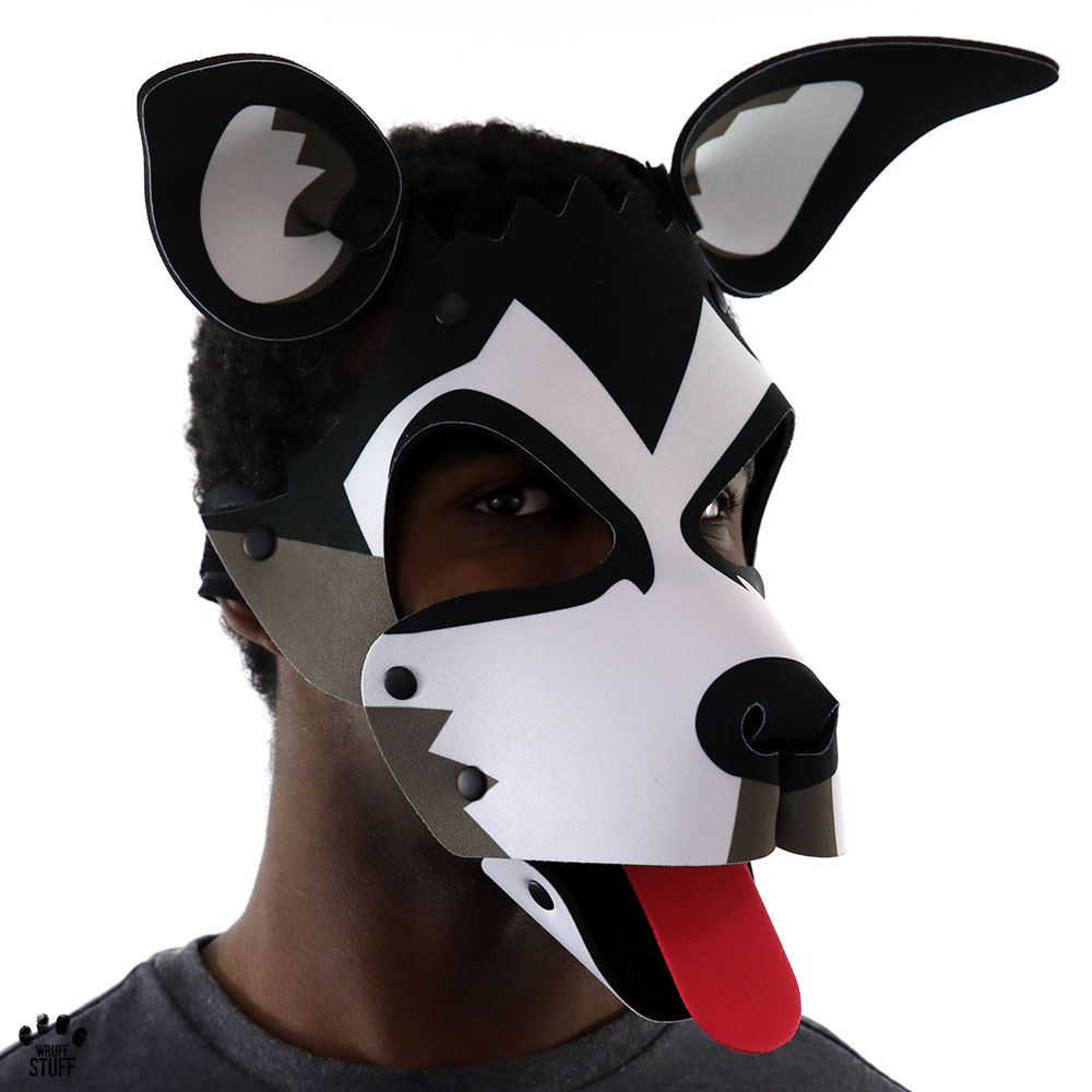 Eugenio Pup Hood