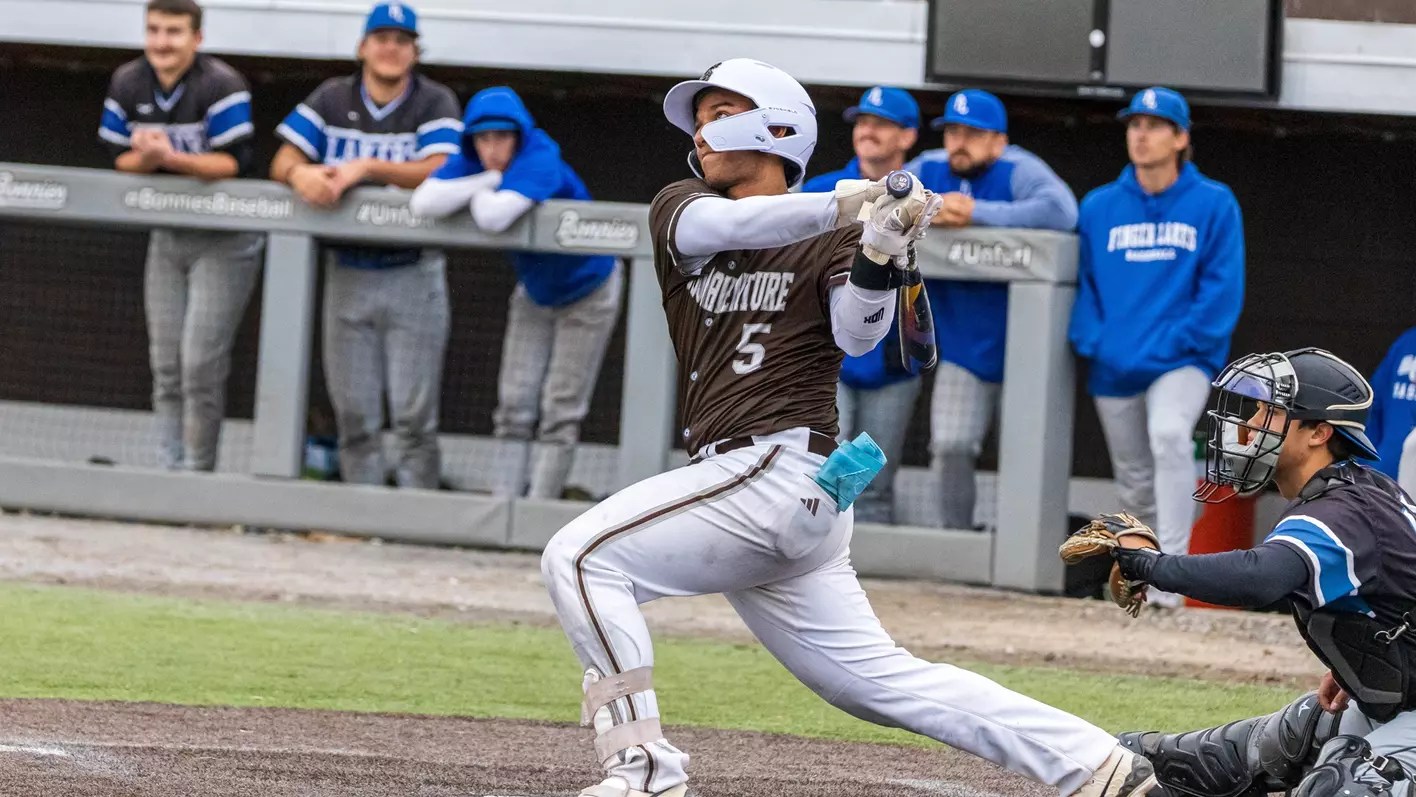 Bonnies baseball splits opening series with UNC Asheville